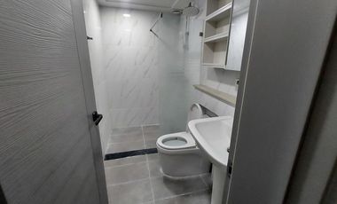 Spacious 4 Bedroom & 4 Bathroom Condo for rent Clark Pampanga