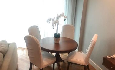 Condo for rent 1BR in Amorsolo square one bedroom condominium rockwell makati