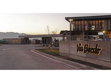 VENDO CHALET MODERNO EN BARRIO PRIVADO GRAN BOEDO LUJAN DE CUYO
