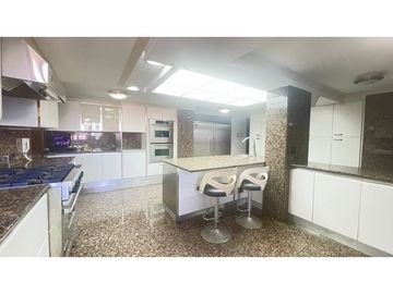 VENTA DE APARTAMENTO LA CRESTA