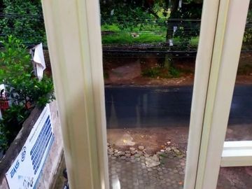 Ruko 2 lt strategis pinggir jalan di Rangkapan Jaya Depok 850 jt