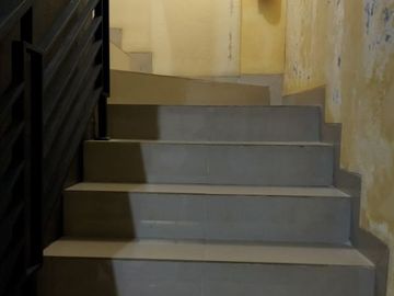 Ruko 2 lt strategis pinggir jalan di Rangkapan Jaya Depok 850 jt