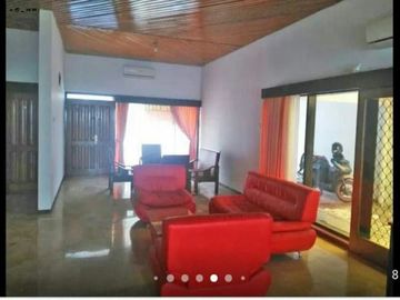 Rumah Margorejo Indah lokasi bagus Hadap selatan
