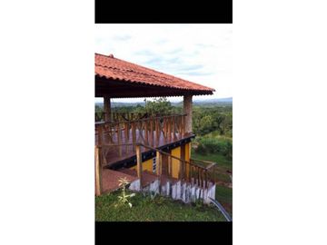 VENDO FINCA 10,000 MTS2 CON ARBOLES FRUTALES Y CASA CAMPESTRE