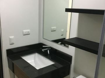 Furnished 1 BR Residential Condominium unit for Rent in Solinea tower 1 near Ayala, Cebu City
