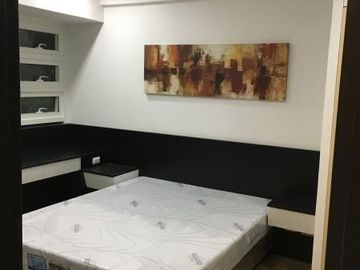 Furnished 1 BR Residential Condominium unit for Rent in Solinea tower 1 near Ayala, Cebu City