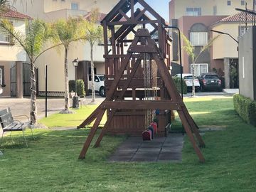 Casa en Condominio en Venta en Rinconada La Isla, Metepec Edo Mex