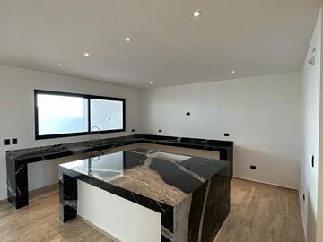 Casa blanca en venta en Dzitya Merida con  3 Recamaras en entrega inmediata