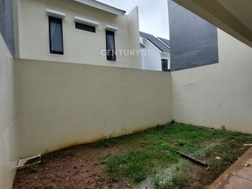 Hunian Eksklusif Kota Harapan Indah Taman Sari