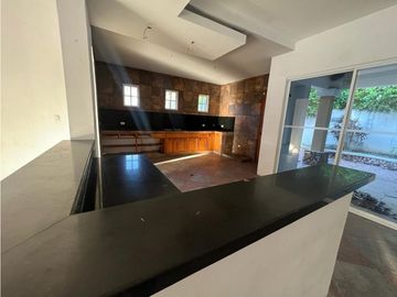 CASA DE CAMPO / HACIENDA VALLE SANTA CATALINA / 1156m2 / ESQUINA / YG