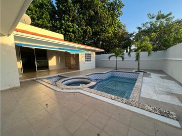 CASA DE CAMPO / HACIENDA VALLE SANTA CATALINA / 1156m2 / ESQUINA / YG