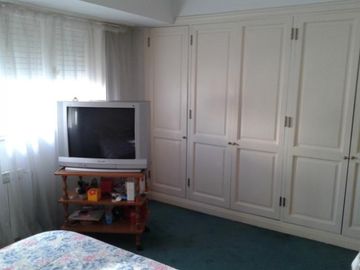 PISO - DEPARTAMENTO 5 AMBIENTES 4 BAÃOS 2 COCHERAS PLAZA MITRE