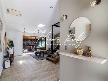 Casa en venta de 5 dorm en suit. en Lo Barnechea !.
