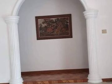 House for RENT with 3 Bedroom and Huge Garden in Balibago Angeles City