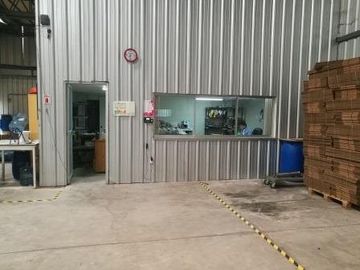 VENTA BODEGA INDUSTRIAL EN AMAGUANA.