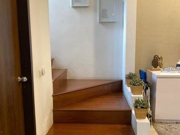 Dijual Rumah Serenade Lake Paramount Gading Serpong Tangerang Lokasi Strategis Fully Furnished Siap Huni