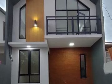 Rumah mewah murah siap huni bebas banjir free biaya di depok