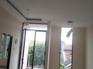 Rumah Mewah Di Bintara Bekasi