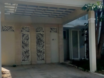 Rumah Pakuwon City Grand Island Semi Furnish