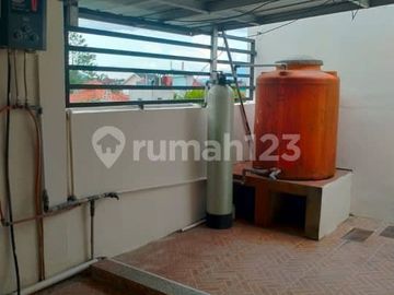 Rumah Baru 50 M Saja ke Jalan Raya Kopo Dekat Tol Margaasih Bandung