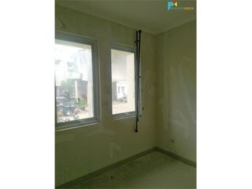 Dijual cepat rumah siap huni dan dekat tol Jati warna,Bekasi