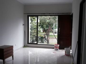 Rumah 1 lantai dalam komplek di cinere