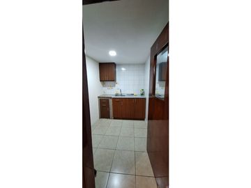 VENDO HERMOSA CASA EN NUEVA KENNEDY