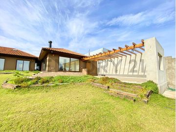 Vendo casa nueva en Peñuelas Coquimbo