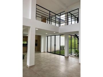 CASA CAMPESTRE EN VENTA EN LA PARCELACION LA PAZ