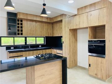 CASA CAMPESTRE EN VENTA EN LA PARCELACION LA PAZ