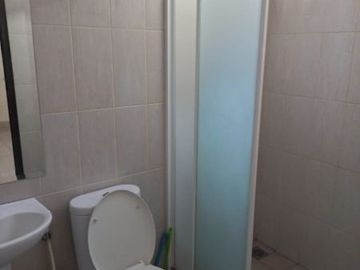 DISEWAKAN RUMAH 2 LT FURNISHED SIAP HUNI DI M KHAFI JAGAKARSA