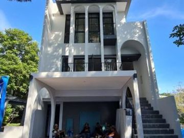 MYZA BSDCITY RUMAH MEWAH 2 LANTAI HARGA MURAH DEKAT TOL PROMO DISKON