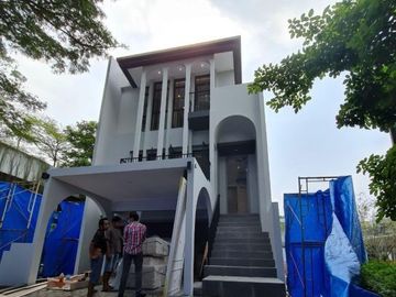 MYZA BSDCITY RUMAH MEWAH 2 LANTAI HARGA MURAH DEKAT TOL PROMO DISKON