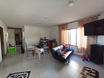 casa en venta en urbanización la nueva base. Cod V117365