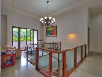 RUMAH ISTIMEWA dgn S.POOL at Jl TAMAN RADIO DALAM, JAKSEL