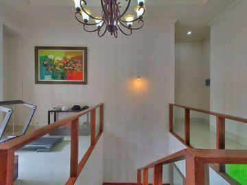 RUMAH ISTIMEWA dgn S.POOL at Jl TAMAN RADIO DALAM, JAKSEL
