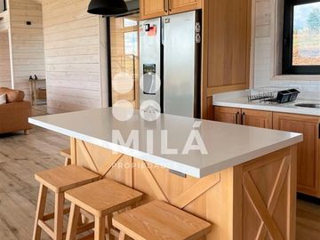 Amplia casa seminueva en Llanquihue, condominio, vistas