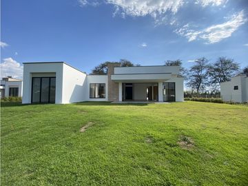 Se Vende Hermosa Casa Campestre Con en Sector el Tigre - Pereira