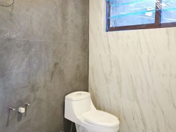 PH EN VENTA EN LOMAS DE TECAMACHALCO SE ENTREGA TOTALMENTE TERMINADO