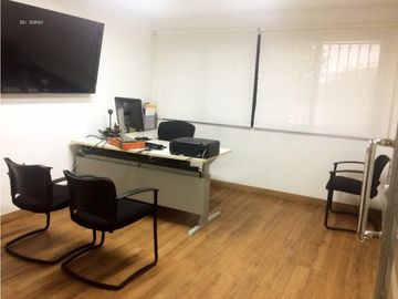 Se Vende DUPLEX EN OBARRIO listo para ocupar.