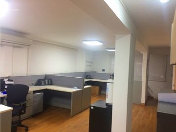 Se Vende DUPLEX EN OBARRIO listo para ocupar.