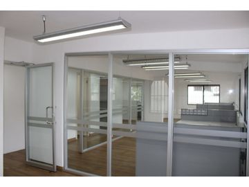 Se Vende DUPLEX EN OBARRIO listo para ocupar.