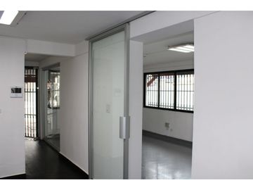 Se Vende DUPLEX EN OBARRIO listo para ocupar.