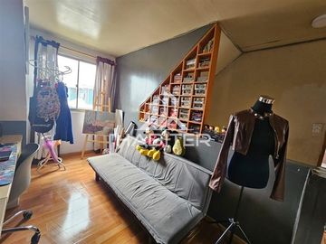 Casa en venta de 3 dorm. en Curicó(40032)