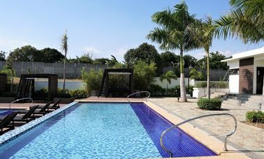 Residential Lots for Sale in Alabang West Village near Enclave Village Daang Hari