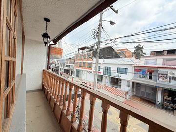 casa en venta en san francisco. Cod V1558