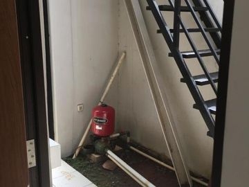 Turun Harga! Rumah 2 Lantai Cireundeu 15 Menit ke MRT Lebak Bulus