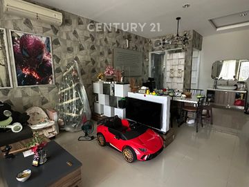Dijual Rumah Siap Huni Di Jakarta Garden City, Jakarta Timur