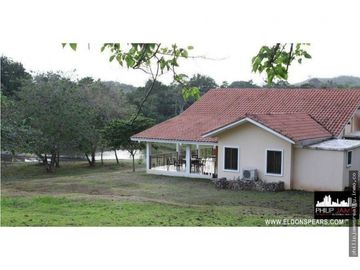 Venta: Casa 3 recámaras en Brisas de los Lagos