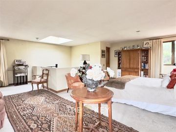 Casa en venta de 3 dorm. en Lo Barnechea